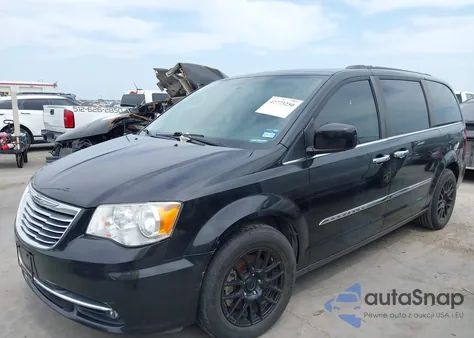 2016 Chrysler Town & Country Touring from USA, damaged, VIN 2C4RC1BG6GR148202